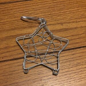 Silver Star Wire Ornament